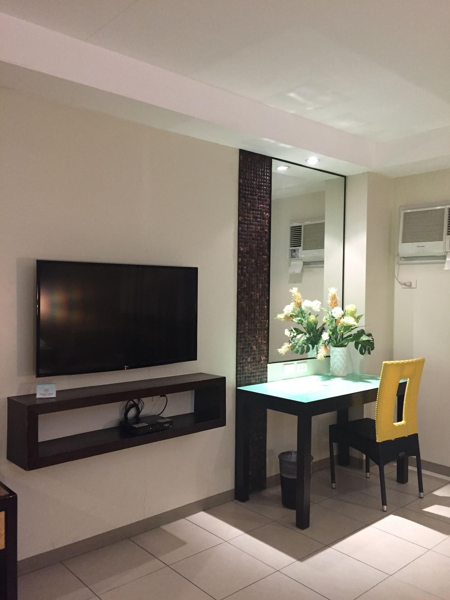 Circle Inn - Iloilo City Center Zewnętrze zdjęcie