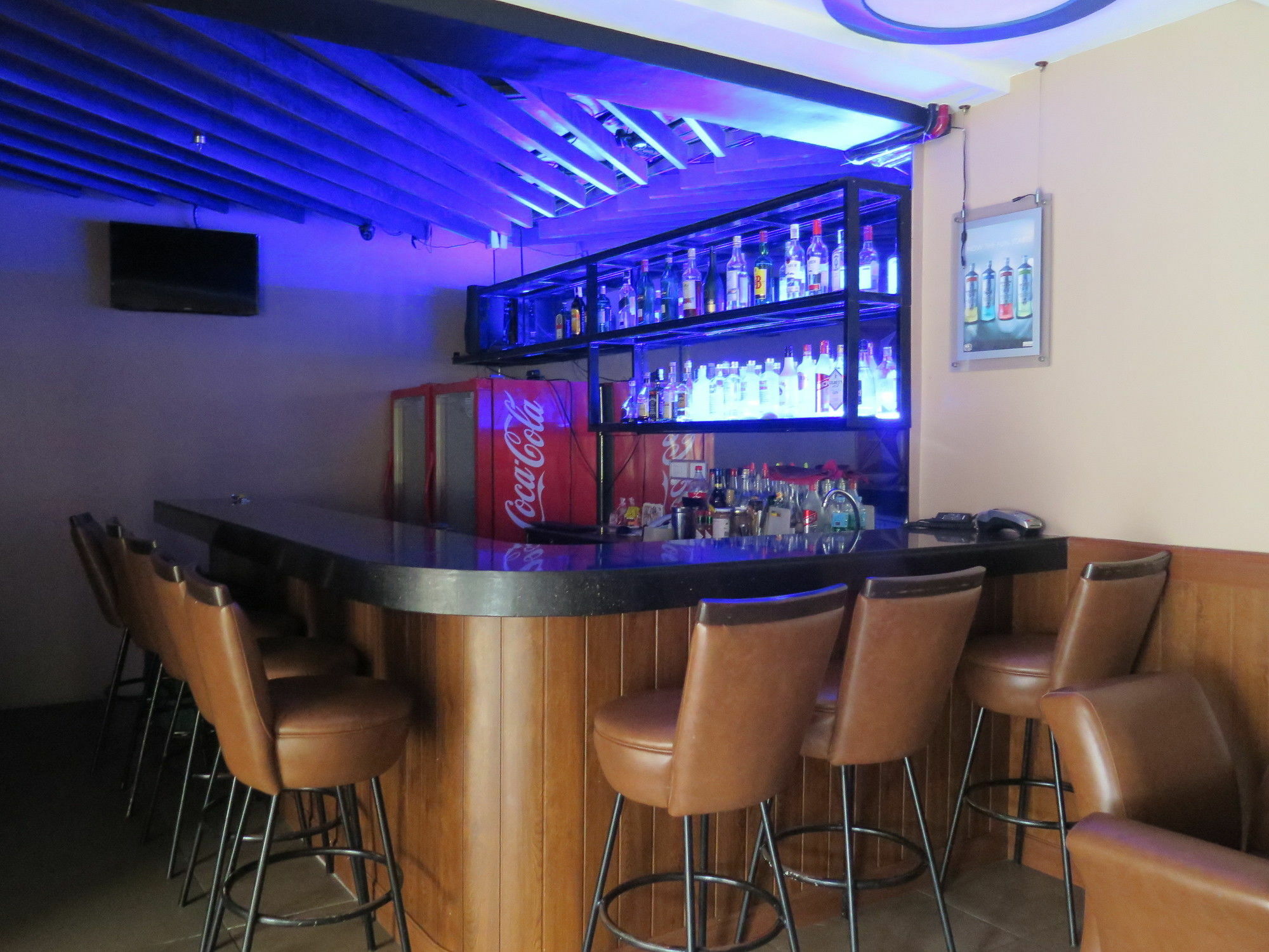 Circle Inn - Iloilo City Center Zewnętrze zdjęcie